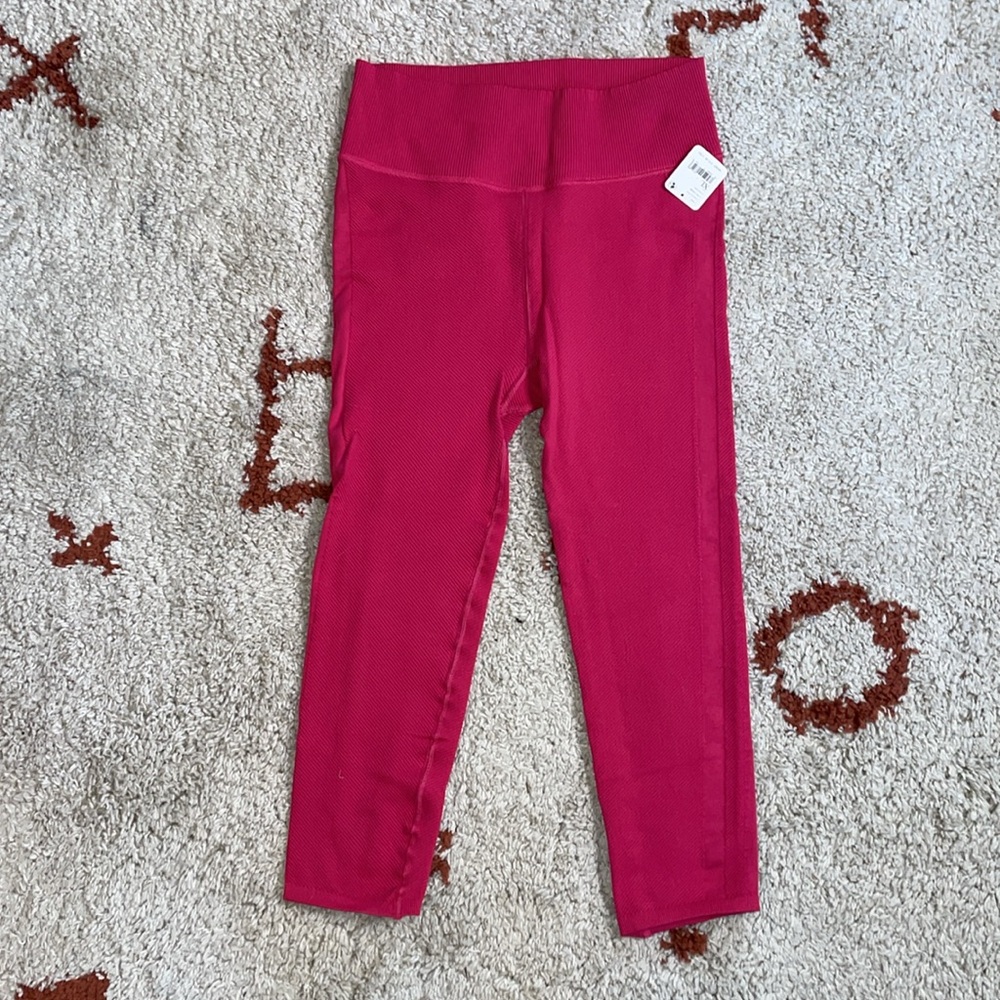 NWT- Free People HR Leggings- Sz XL - 7/8 Length- Passion Fruit